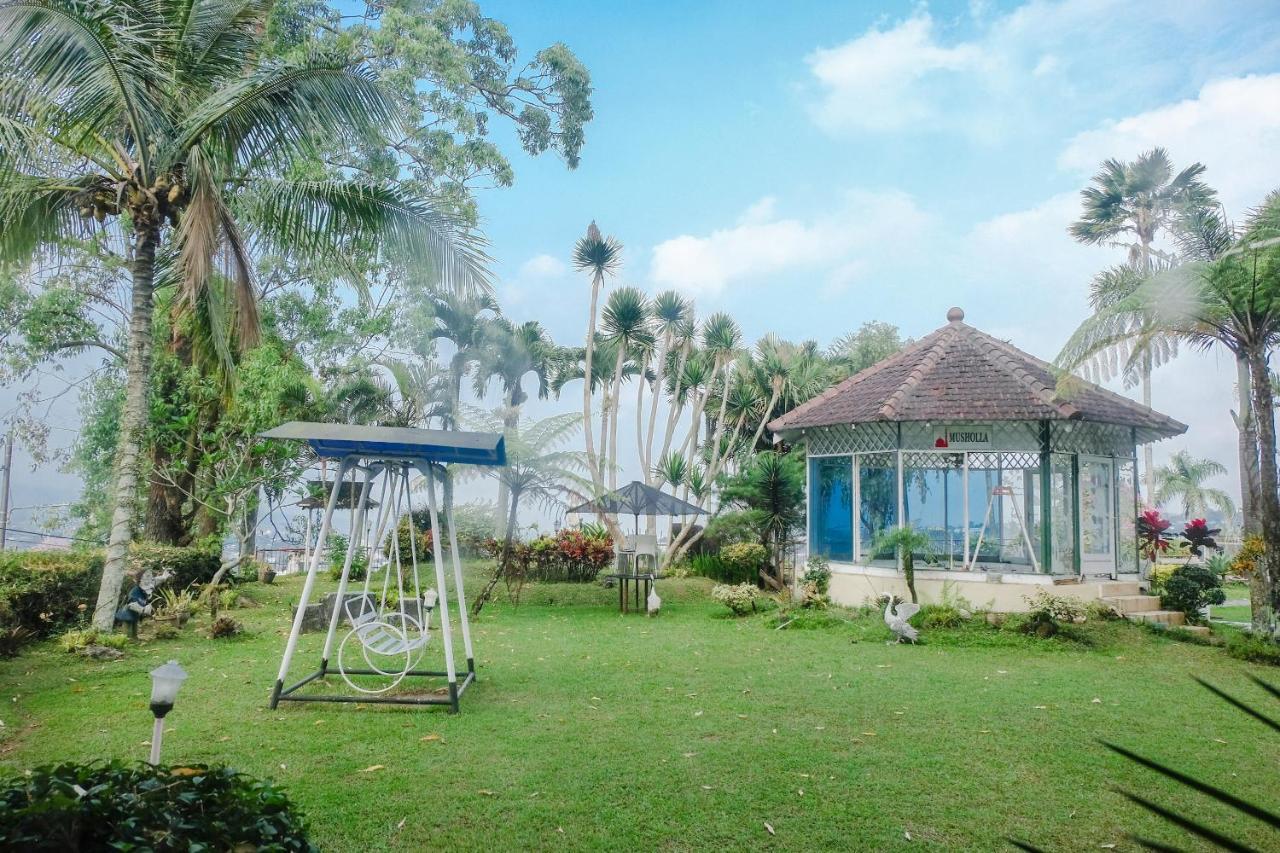 Oyo 803 Toetie Hotel Batu  Extérieur photo